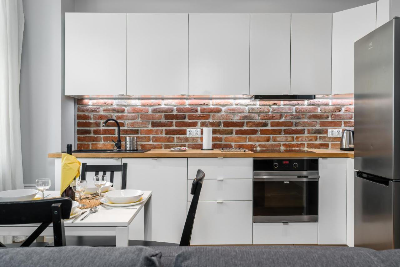 Old Town Apartment Garbary By Noclegi Renters Poznań Kültér fotó